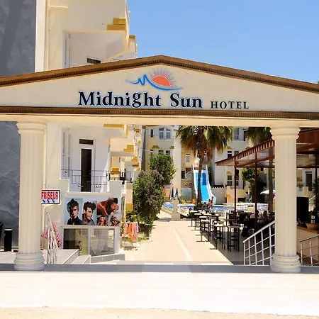 Midnight Sun Готель